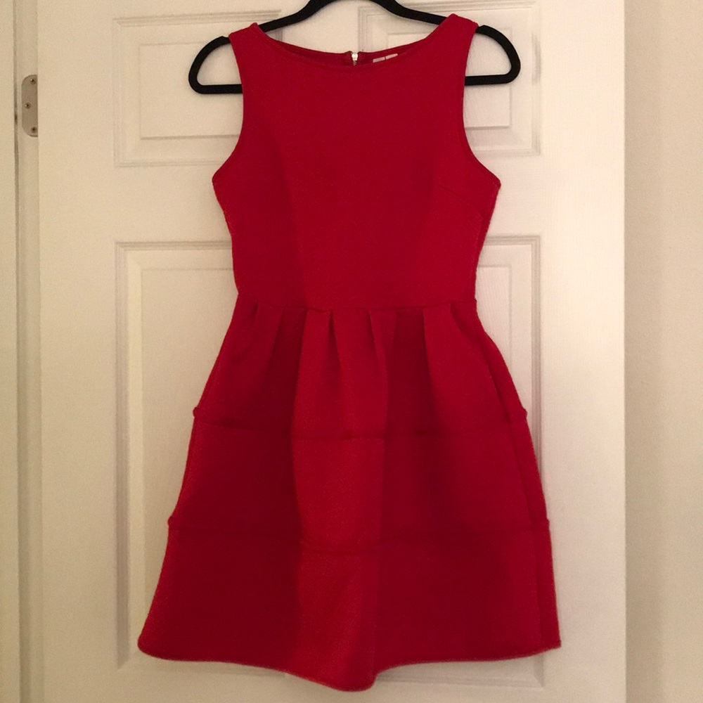 Francesca’s red dress
